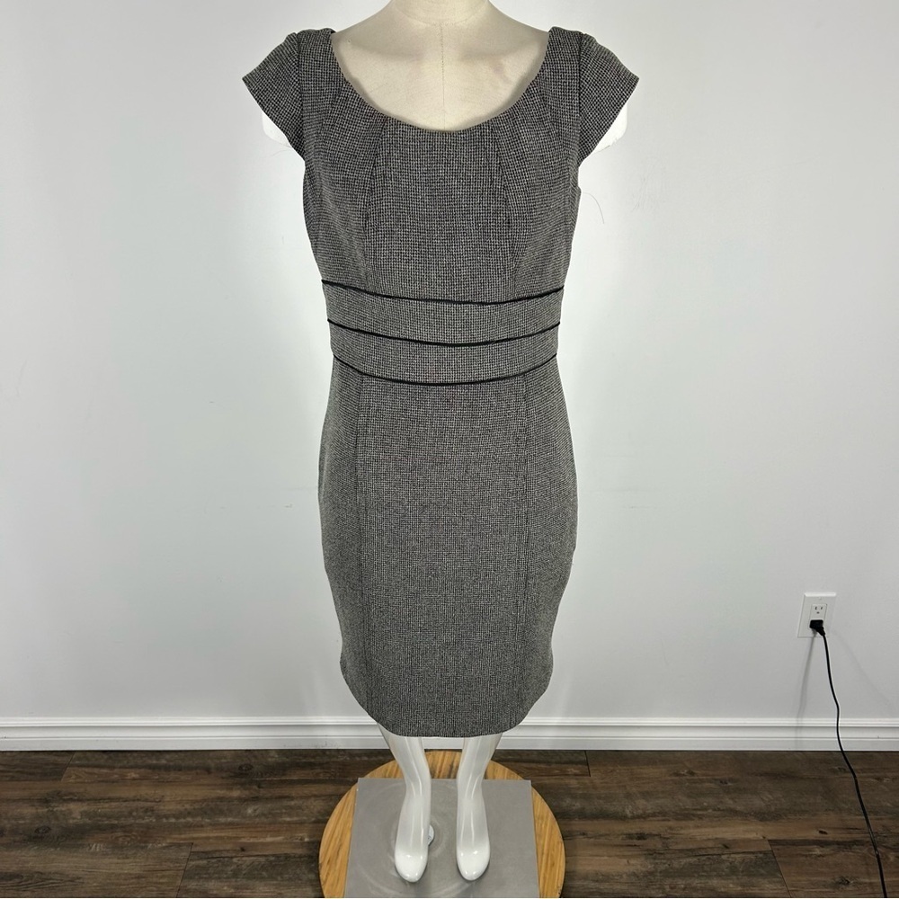 White House Black Market Mini Cap Sleeve Gray Workwear Office Corporate Dress 4